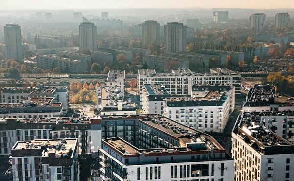 The definitive blueprint for designing your dream home office as an aspiring podcast pro